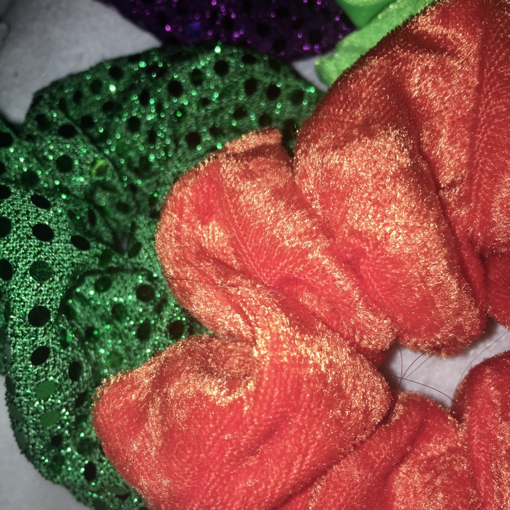 Scrunchie set - Picture 2 of 3